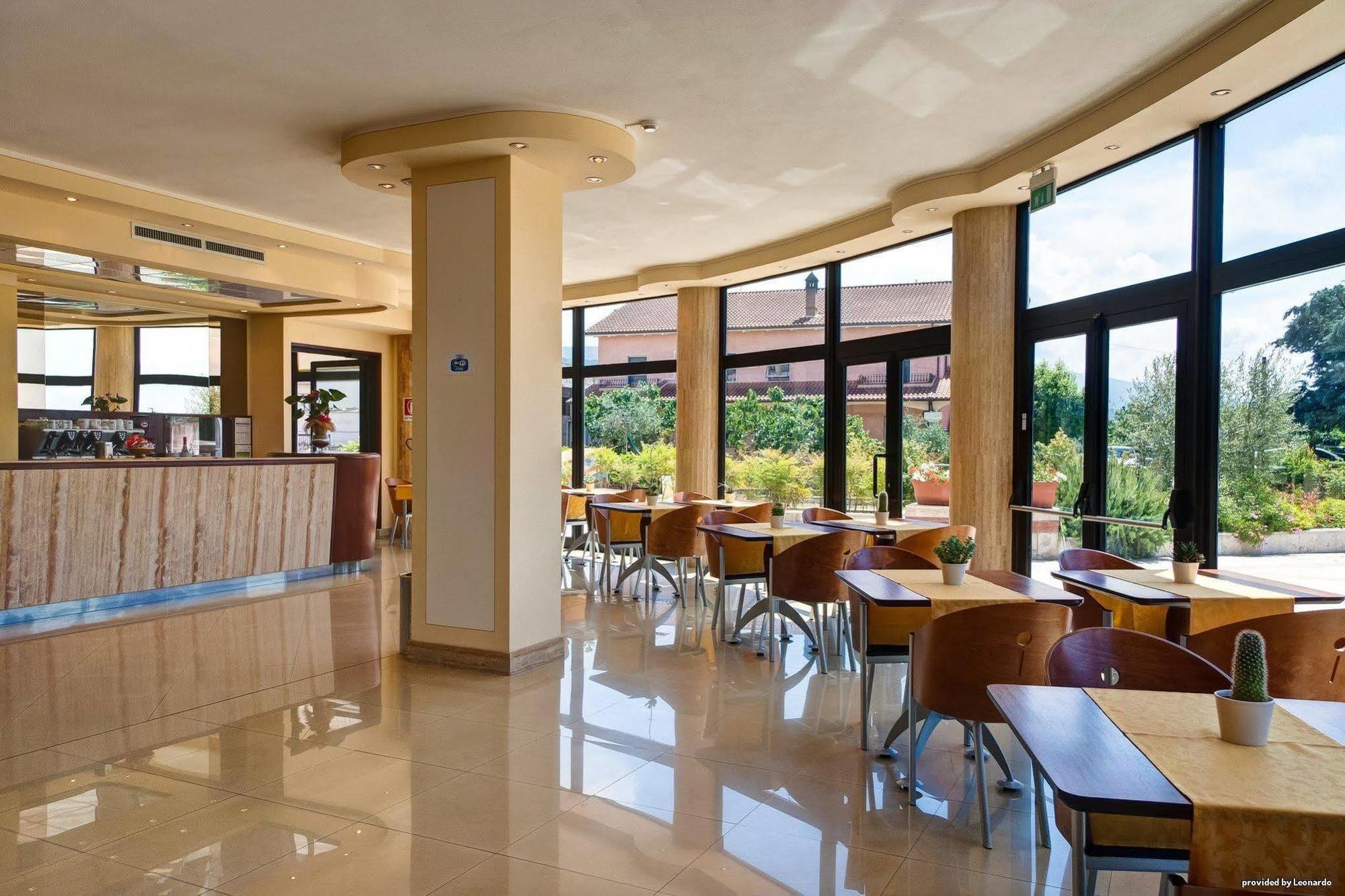 Galileo Palace Hotel Arezzo Exterior foto
